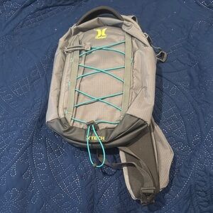Hurley sling bag
